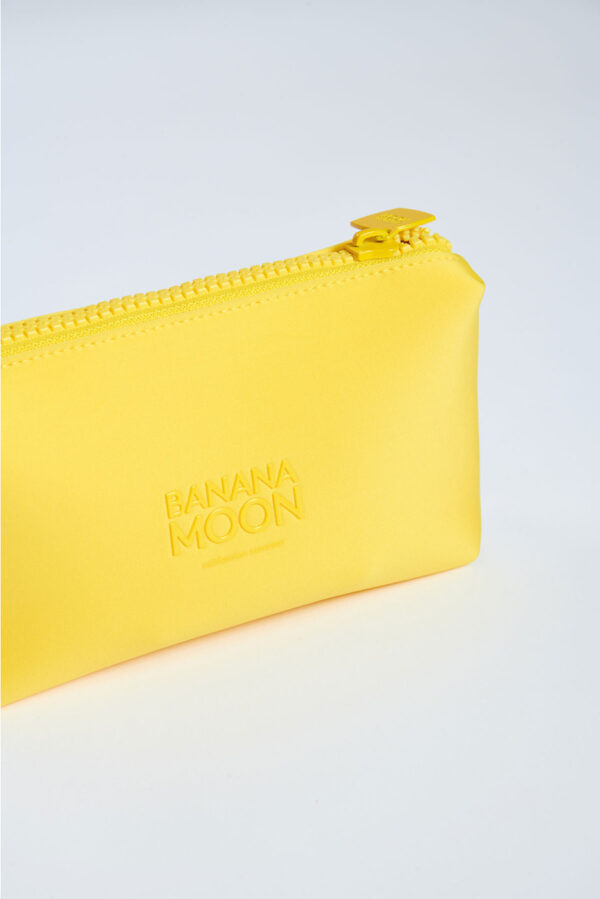 ESTUCHE A99